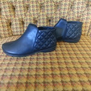 Abeo Slip Restistant boots